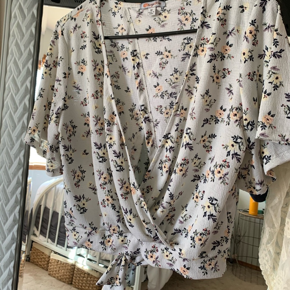 Wrap top